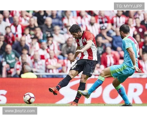 巴拉多利德俱乐部主场逆转取胜球队士气高涨备战下一轮联赛 巴拉多利德俱乐部主场逆转取胜球队士气高涨备战下一轮联赛