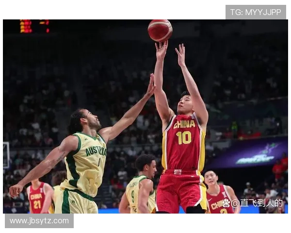 中国男篮力克澳洲再度晋级亚洲杯决赛 锋线崛起成关键因素 中国男篮力克澳洲再度晋级亚洲杯决赛 锋线崛起成关键因素