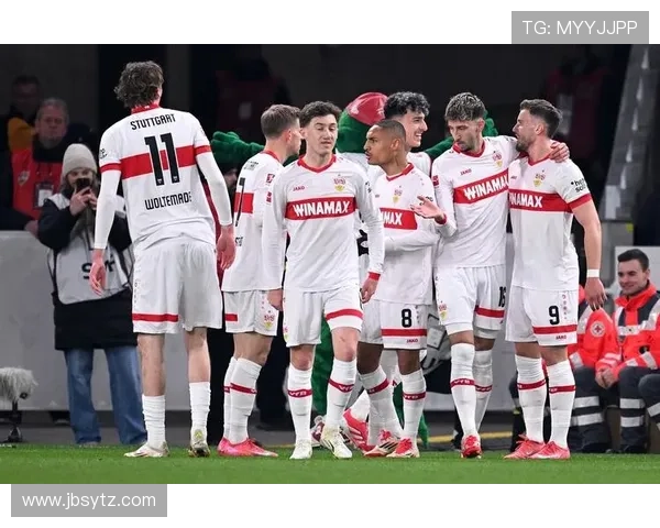 斯图加特俱乐部连胜势头强劲球队状态回暖剑指德甲前列 斯图加特俱乐部连胜势头强劲球队状态回暖剑指德甲前列