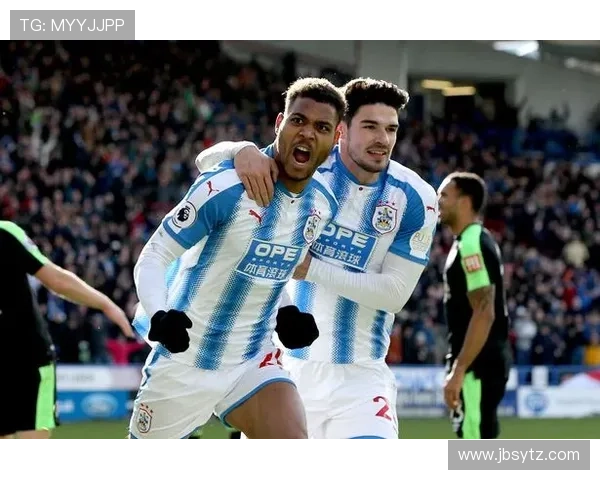 哈德斯菲尔德俱乐部迎来新赛季关键引援与战术调整动态最新进展汇 哈德斯菲尔德俱乐部迎来新赛季关键引援与战术调整动态最新进展汇