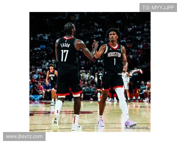 NBA最新战局解析多队核心爆发季后赛格局或将重塑前景引发热议潮 NBA最新战局解析多队核心爆发季后赛格局或将重塑前景引发热议潮