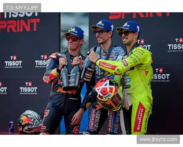 摩托车大奖赛新赛季揭幕 车手们备战激烈争夺冠军荣耀 摩托车大奖赛新赛季揭幕 车手们备战激烈争夺冠军荣耀