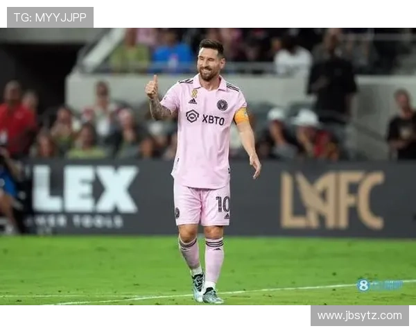 梅西加盟国际米兰引发全球关注 曼联重启引援计划 提升球队实力 梅西加盟国际米兰引发全球关注 曼联重启引援计划 提升球队实力