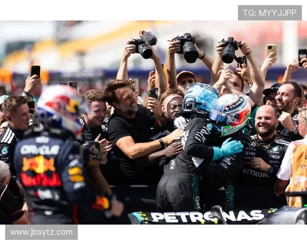 新赛季F1格局生变车队竞争白热化焦点车手表现引热议赛场战术升级